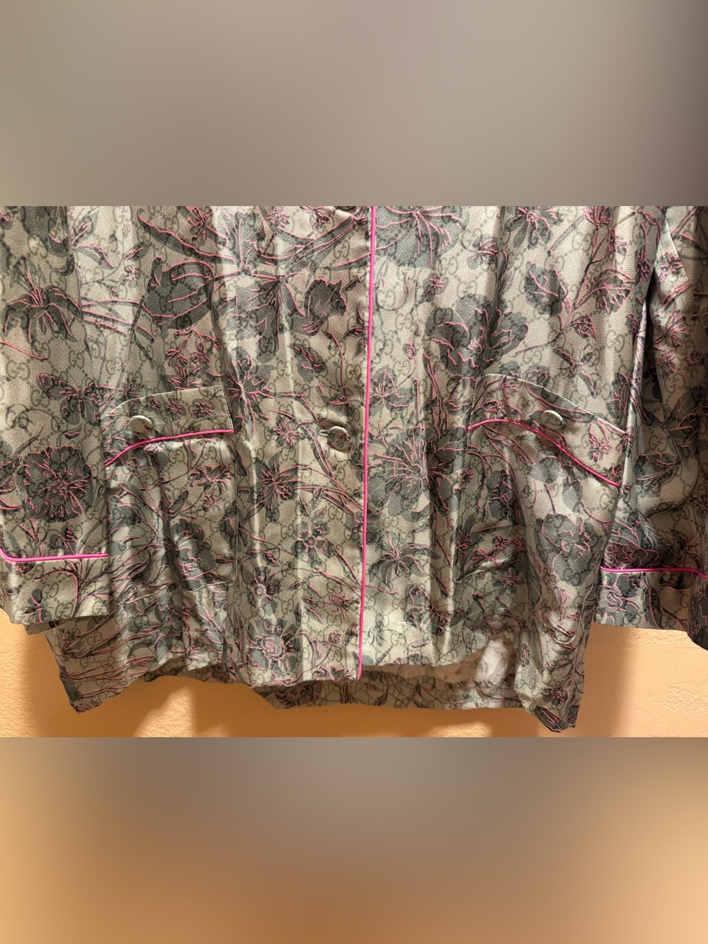 New Gucci GG Supreme Logo Floral Silk Pajamas Sleepwear Green Pink Size 44 US L - Picture 5 of 14
